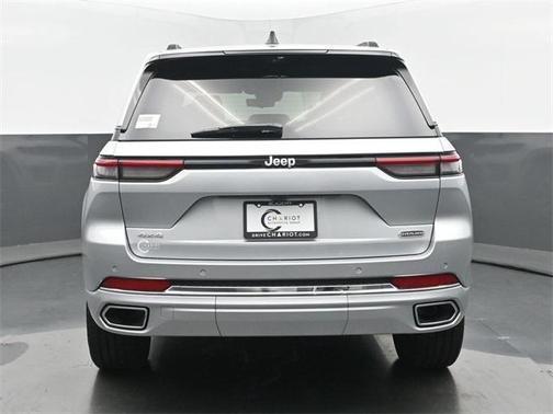 2025 Jeep Grand Cherokee Overland