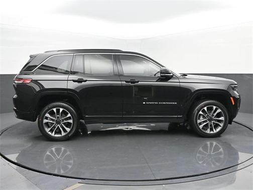 2025 Jeep Grand Cherokee Overland