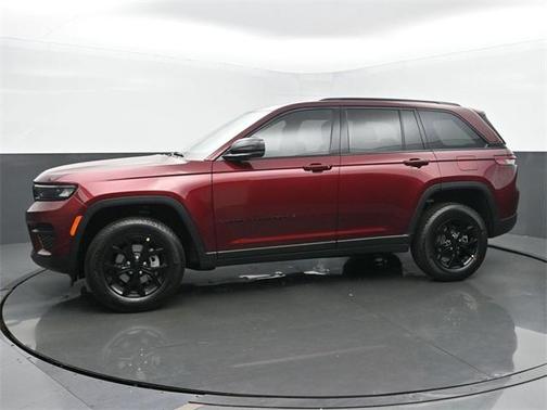 2025 Jeep Grand Cherokee Altitude
