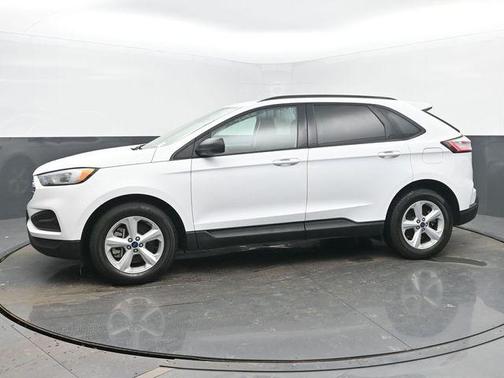 Oxford White 2022 Ford Edge SE