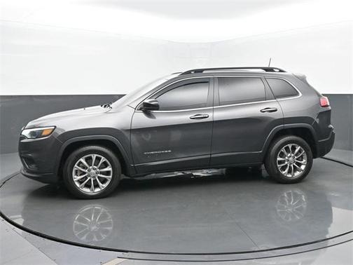 2022 Jeep Cherokee Latitude Lux