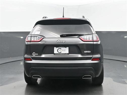 2022 Jeep Cherokee Latitude Lux