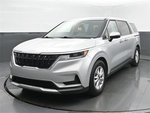 2022 Kia Carnival LXS
