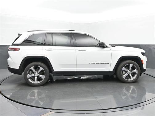 2023 Jeep Grand Cherokee Limited X