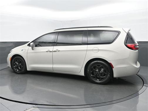2021 Chrysler Pacifica Hybrid Limited