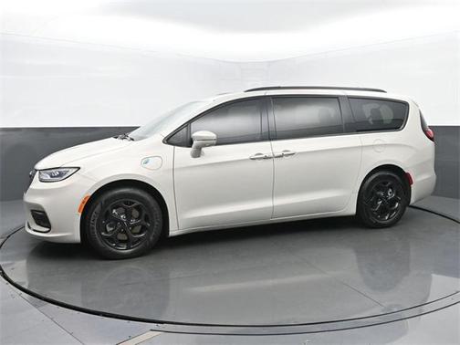 2021 Chrysler Pacifica Hybrid Limited