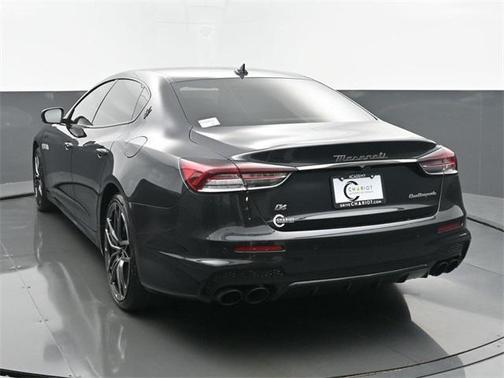 2022 Maserati Quattroporte Modena Q4