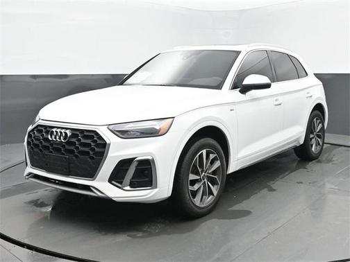 2023 Audi Q5 45 S line Premium Plus