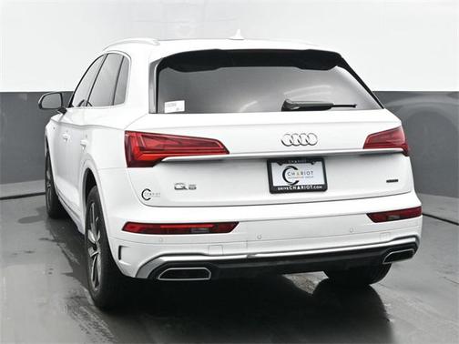 2023 Audi Q5 45 S line Premium Plus