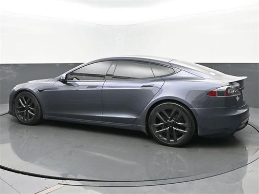 2021 Tesla Model S Plaid