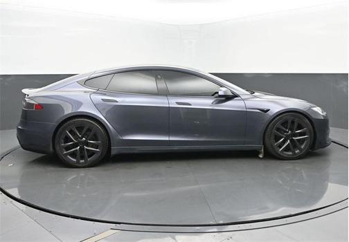 2021 Tesla Model S Plaid