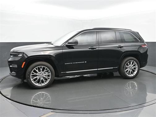 2025 Jeep Grand Cherokee Summit