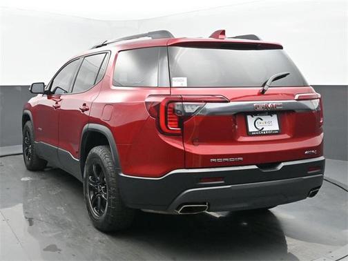 2021 GMC Acadia AT4