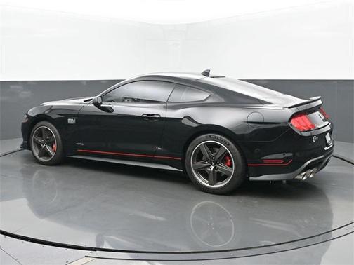 2022 Ford Mustang Mach 1