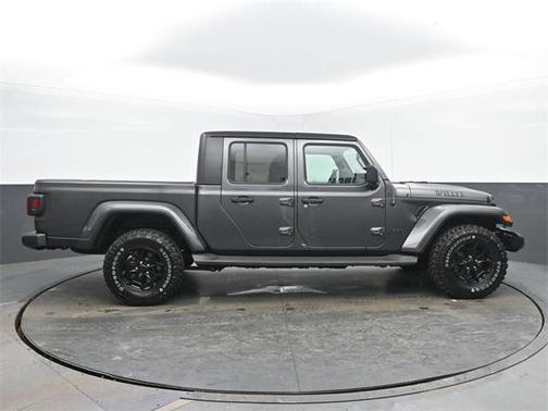 2021 Jeep Gladiator Willys