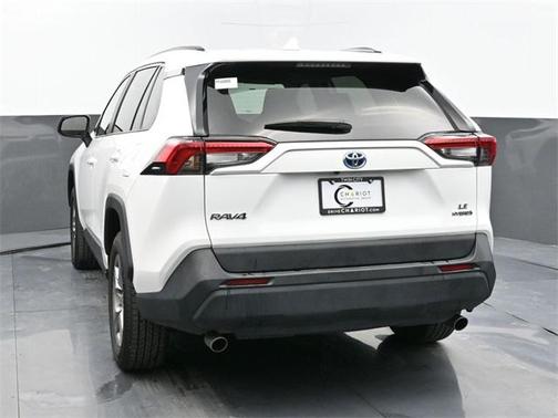 2022 Toyota RAV4 Hybrid LE