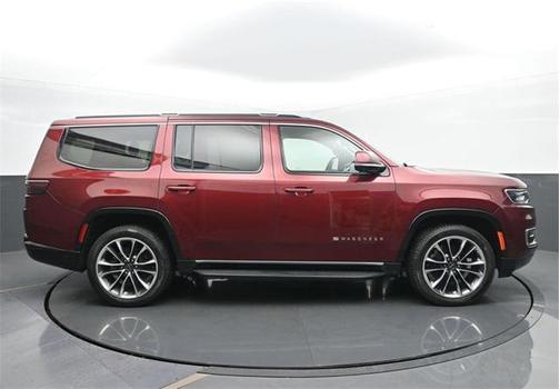 2022 Jeep Wagoneer Series II