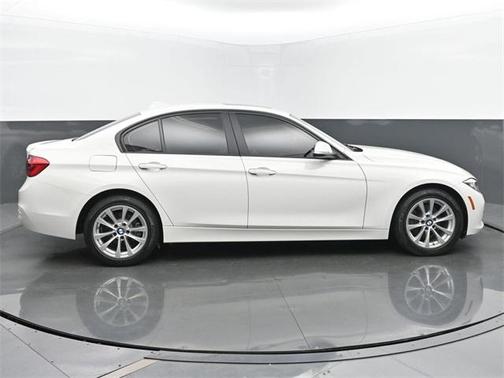 2017 BMW 320 i xDrive