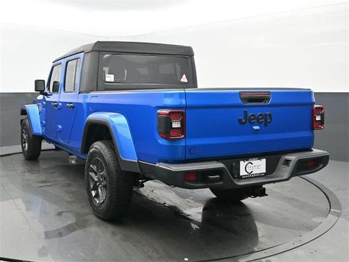 2025 Jeep Gladiator Sport S