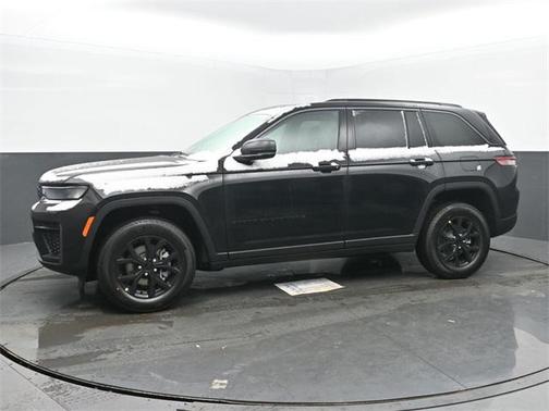 2026 Jeep Grand Cherokee Altitude