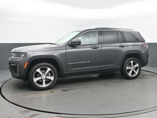 Baltic Gray Metallic Clearcoat 2026 Jeep Grand Cherokee Limited