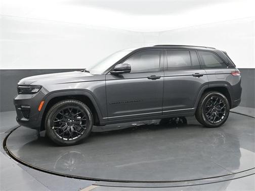 2025 Jeep Grand Cherokee Summit