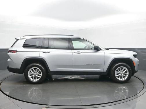 Silver Zynith 2026 Jeep Grand Cherokee L Laredo