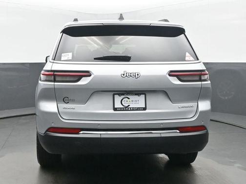 Silver Zynith 2026 Jeep Grand Cherokee L Laredo
