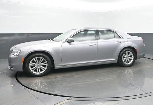 2017 Chrysler 300C Base