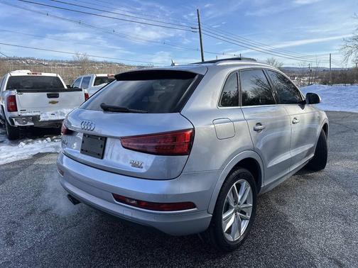 2018 Audi Q3 2.0T Sport Premium