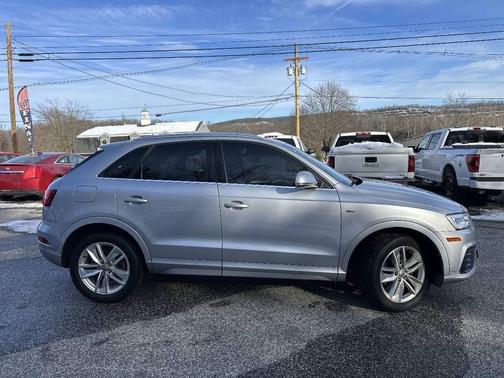2018 Audi Q3 2.0T Sport Premium