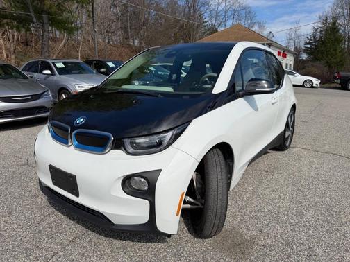 Capparis White w/ BMW i Frozen Blue Accent 2015 BMW i3 Base