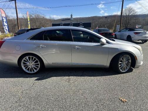 2013 Cadillac XTS Platinum