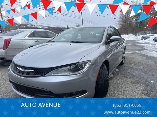 2015 Chrysler 200 S