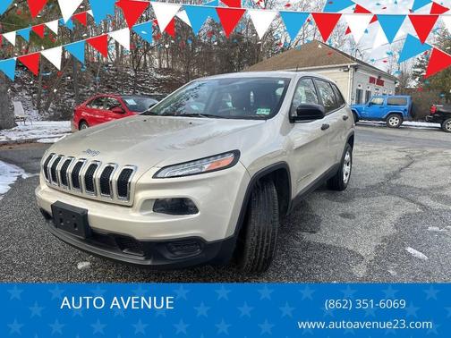 2014 Jeep Cherokee Sport