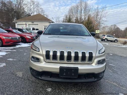2014 Jeep Cherokee Sport