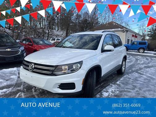 2016 Volkswagen Tiguan S