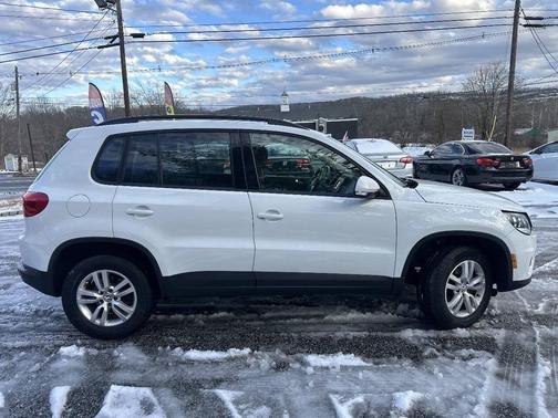 2016 Volkswagen Tiguan S