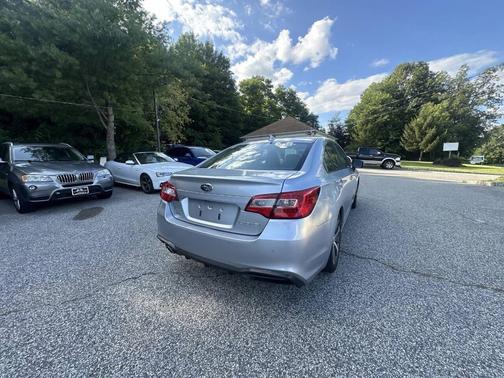 2018 Subaru Legacy Limited