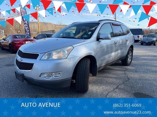 2010 Chevrolet Traverse LT