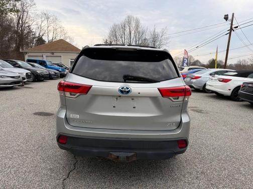 2018 Toyota Highlander Hybrid XLE
