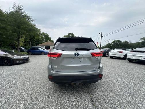 2018 Toyota Highlander Hybrid XLE