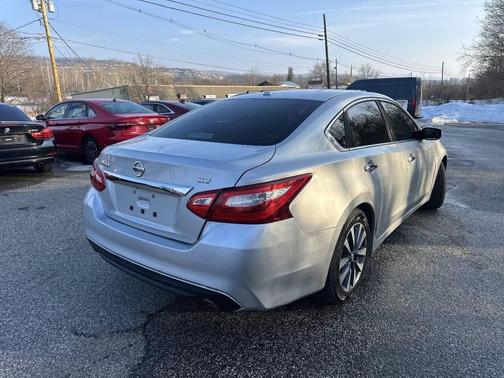 2017 Nissan Altima 2.5 SV