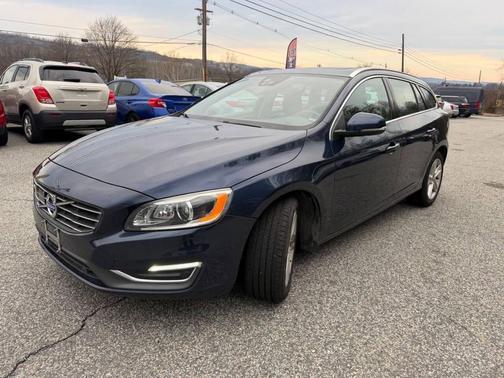 2015 Volvo V60 T5 Platinum