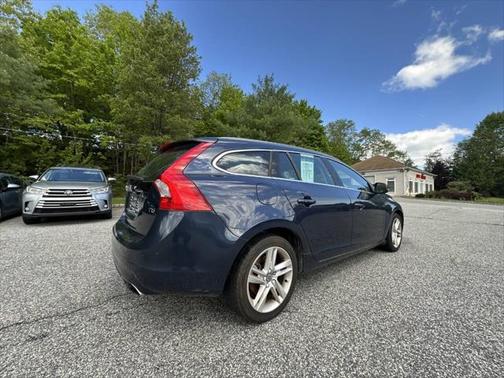 2015 Volvo V60 T5 Platinum