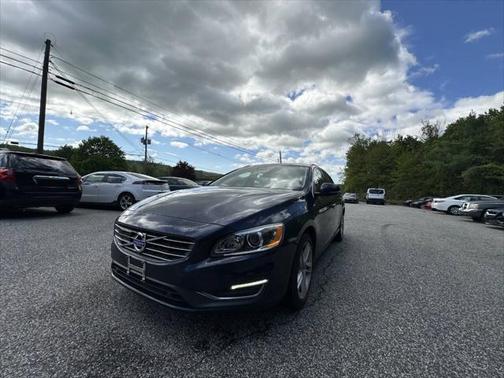 2015 Volvo V60 T5 Platinum