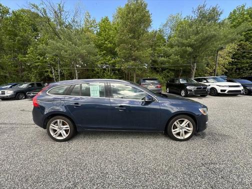 2015 Volvo V60 T5 Platinum