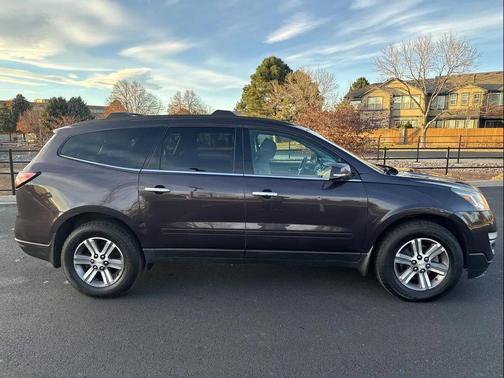 2016 Chevrolet Traverse 2LT