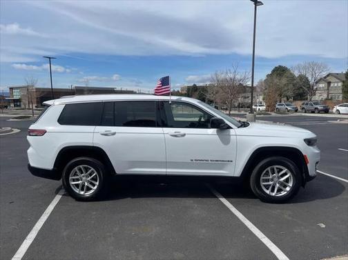 2021 Jeep Grand Cherokee L Laredo