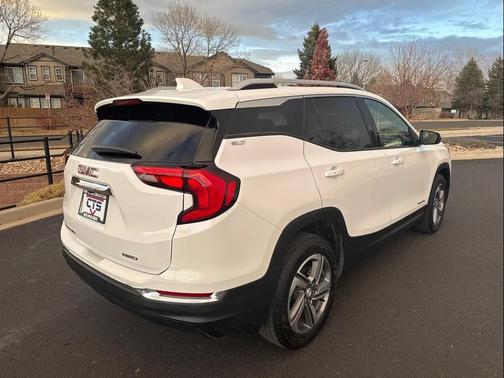 2020 GMC Terrain SLT